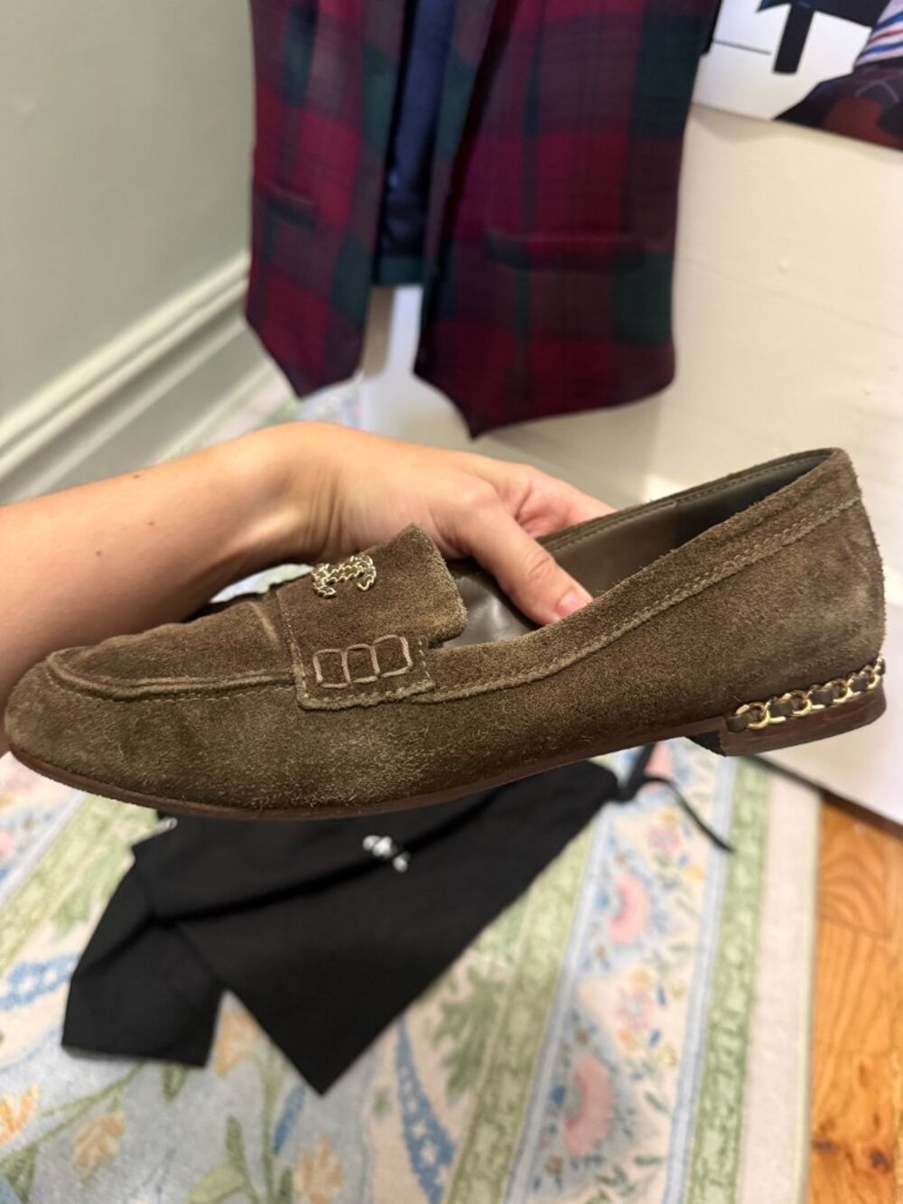 Chanel Loafers - Picture 2 of 12